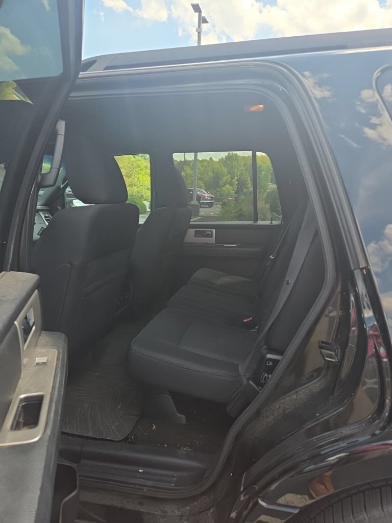 Used 2016 Ford Expedition XLT AWD/4WD image 11