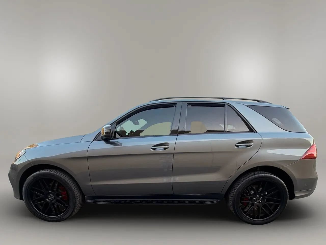 Used 2017 Mercedes-Benz GLE 400 4MATIC image 10