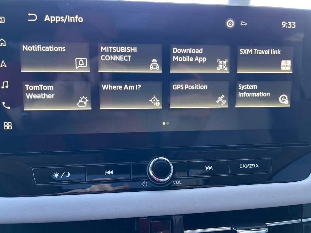 New 2025 Mitsubishi Outlander AWD image 18