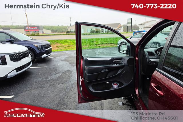 Used 2019 Dodge Grand Caravan GT image 14