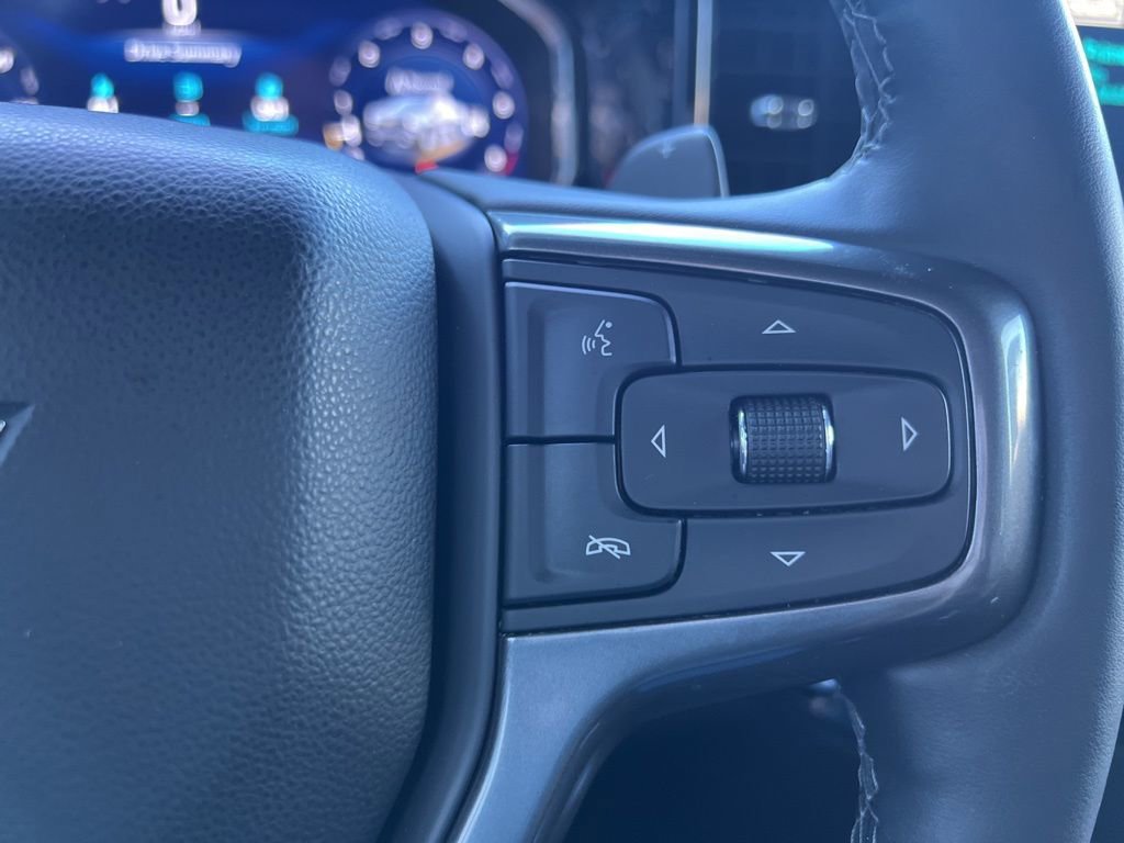 Used 2024 Chevrolet Silverado 1500 High Country w/ Technology Package image 28