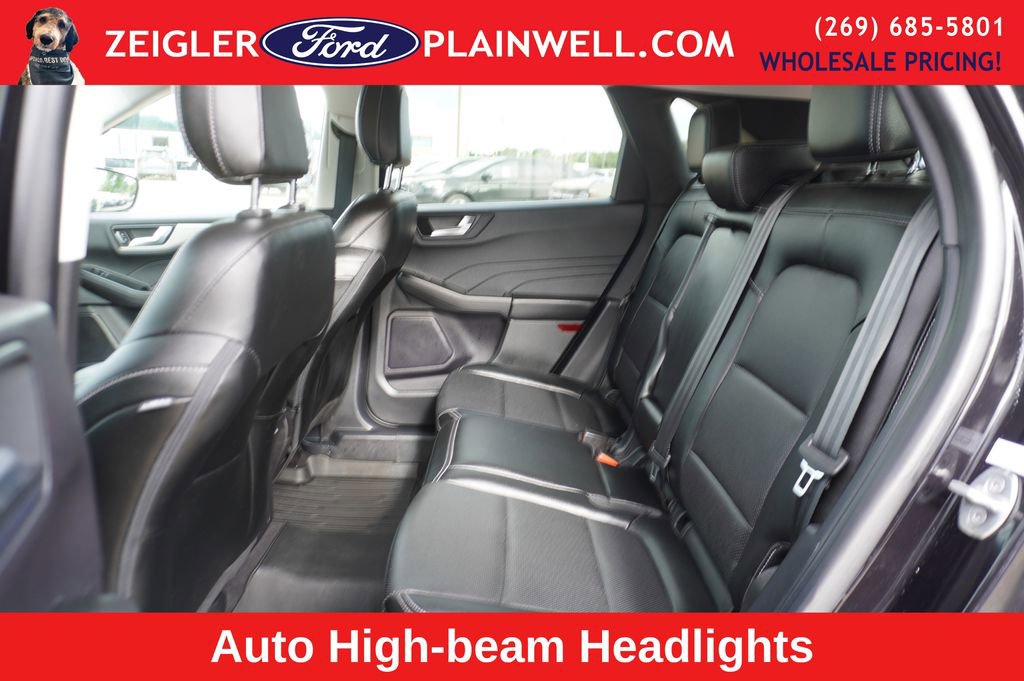 Used 2022 Ford Escape SEL w/ Equipment Group 302A image 12