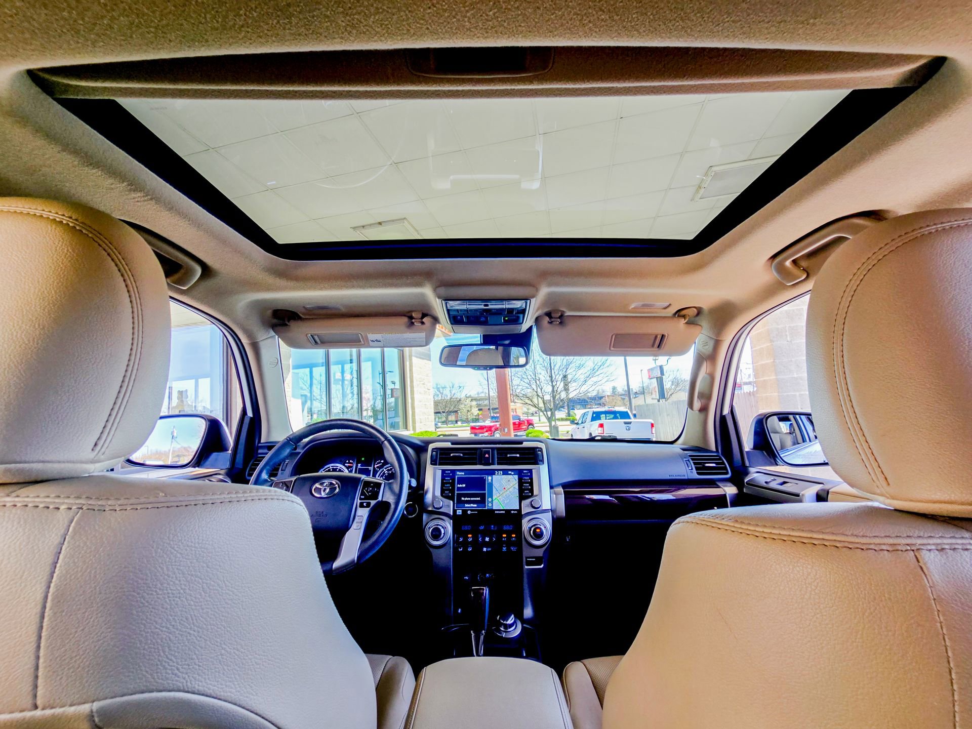 Used 2022 Toyota 4Runner Limited image 9