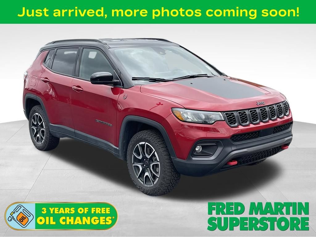 Used 2025 Jeep Compass Trailhawk