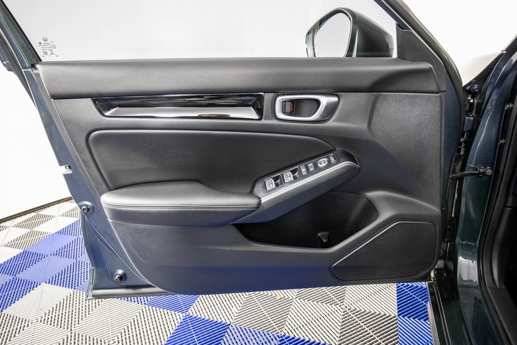 Used 2023 Honda Civic Sport Touring image 13