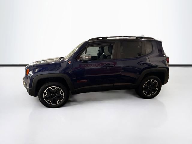 Used 2016 Jeep Renegade Trailhawk AWD/4WD image 9