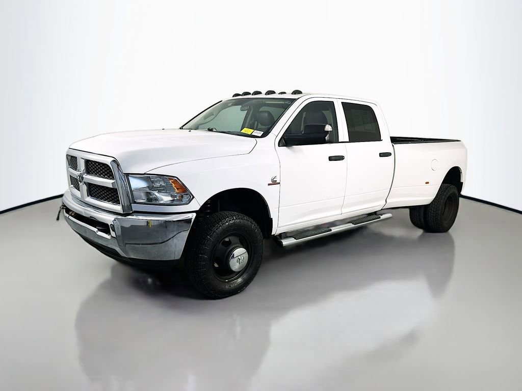 Used 2017 RAM 3500 Tradesman w/ Chrome Appearance Group AWD/4WD image 3