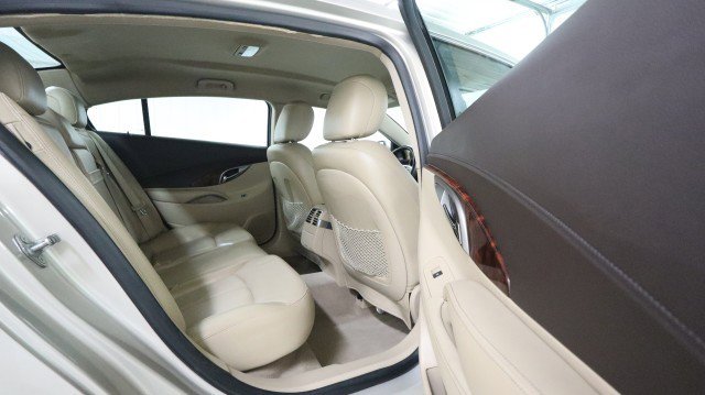 Used 2012 Buick LaCrosse Leather FWD image 11