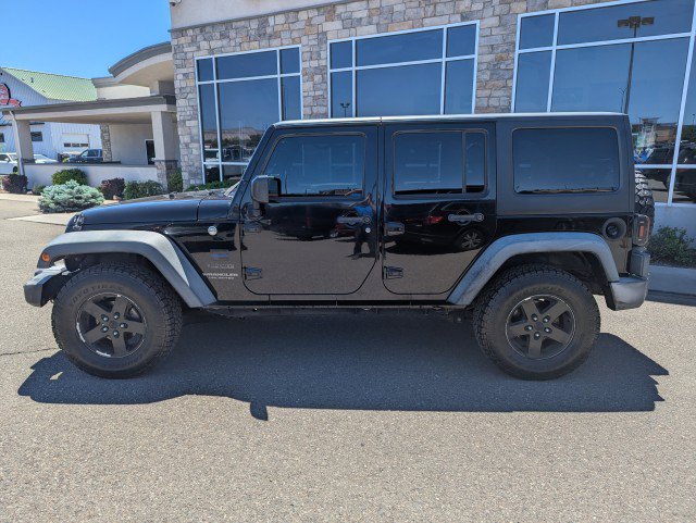 Used 2016 Jeep Wrangler Unlimited Sport w/ Quick Order Package 24S AWD/4WD image 2