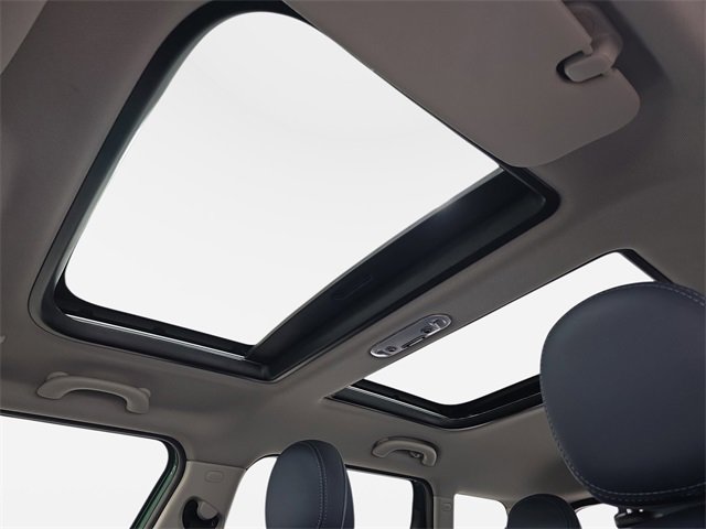 Used 2024 MINI Cooper Clubman S w/ Signature Upholstery Package image 30