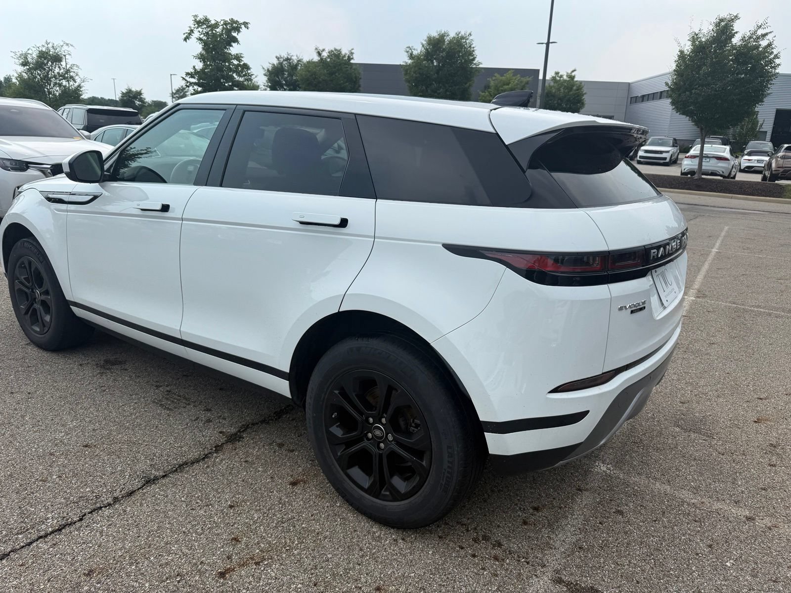 Used 2020 Land Rover Range Rover Evoque S AWD/4WD image 7