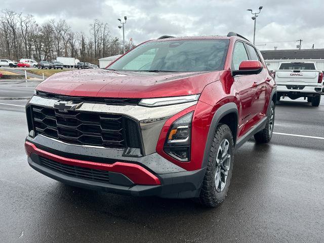 Used 2025 Chevrolet Equinox ACTIV w/ Safety and Technology Package image 1