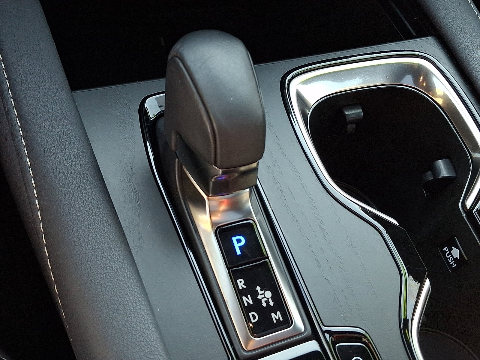 Certified 2023 Lexus RX 350 AWD w/ Cold Area Package image 16