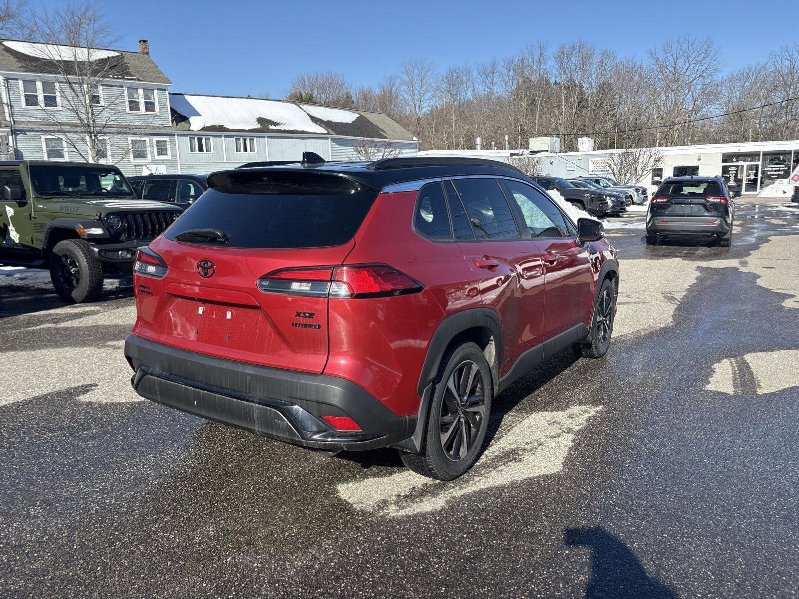 Used 2023 Toyota Corolla Cross XSE w/ Convenience Package image 7