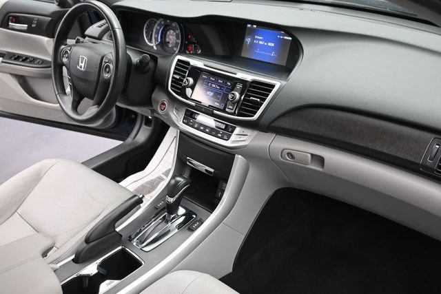 Used 2015 Honda Accord EX-L image 34