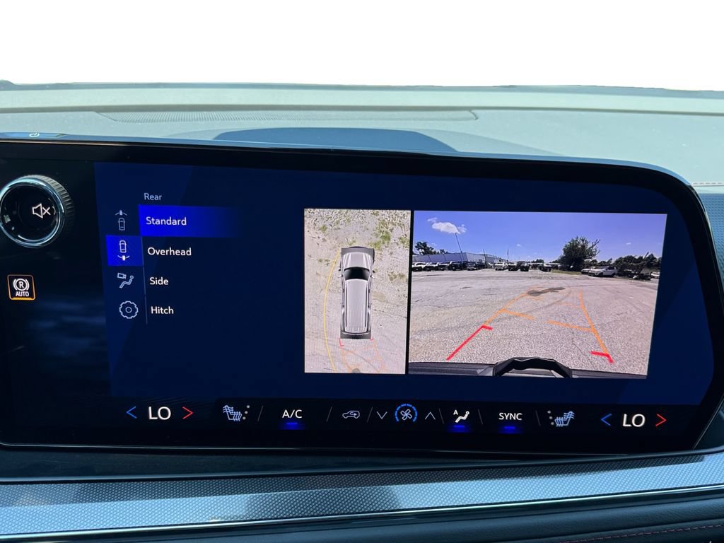 New 2026 Chevrolet Suburban RST AWD/4WD image 15
