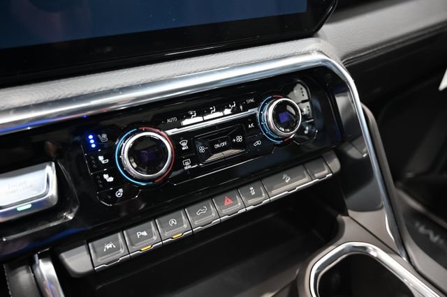 New 2026 GMC Sierra 1500 Denali AWD/4WD image 23