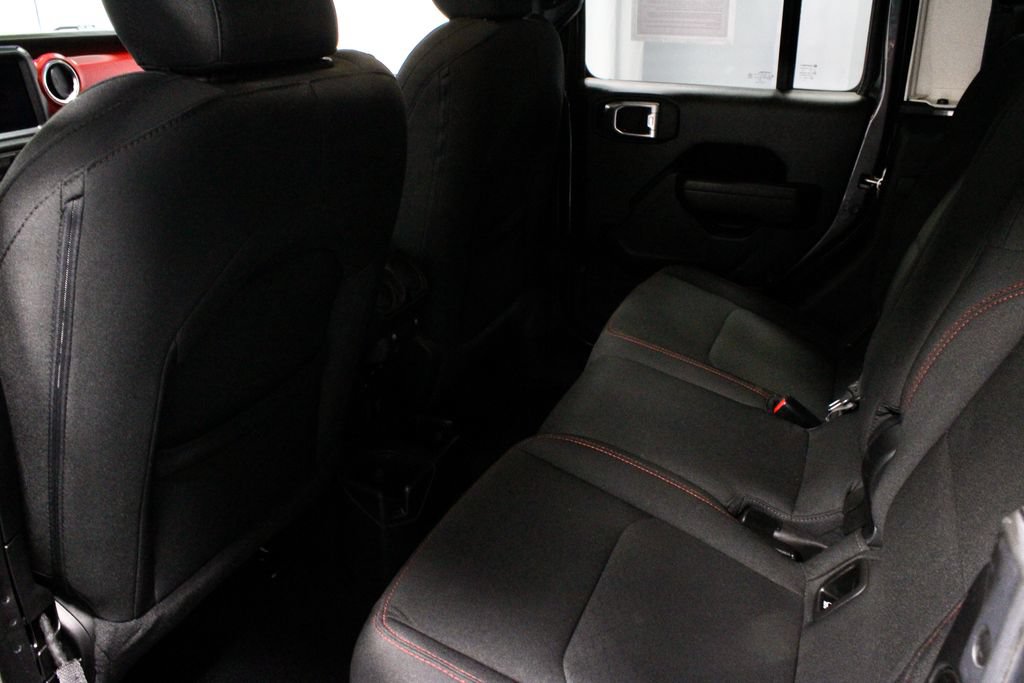 Used 2023 Jeep Gladiator Rubicon w/ Cold Weather Group AWD/4WD image 21