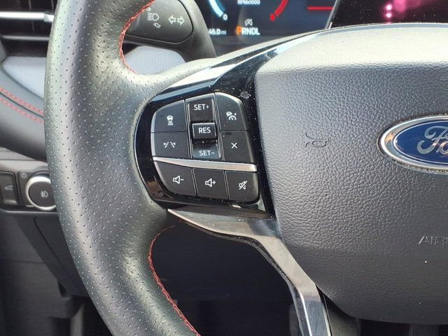 Used 2025 Ford Explorer ST-Line AWD/4WD image 17