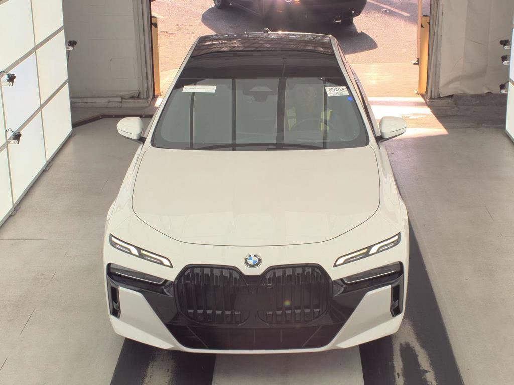 Used 2023 BMW 760i xDrive