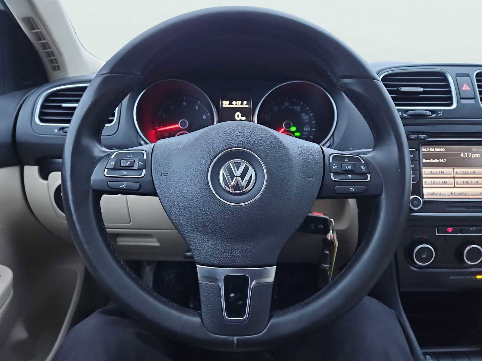 Used 2014 Volkswagen Jetta SE image 25