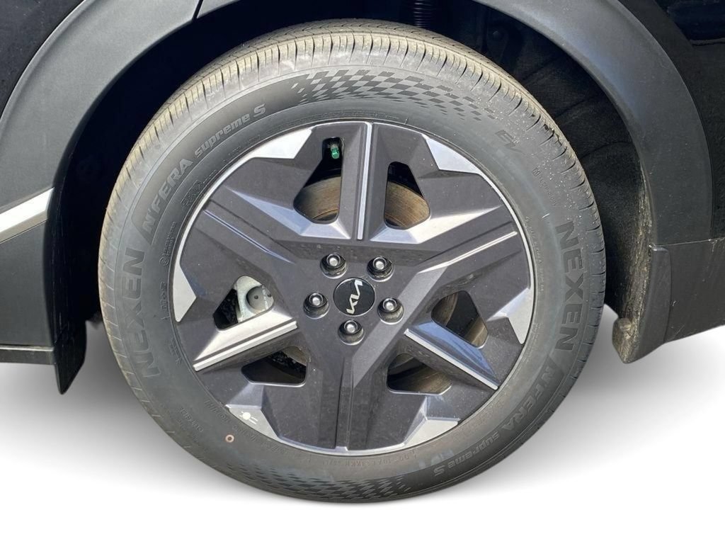 New 2025 Kia EV6 Light AWD/4WD image 30
