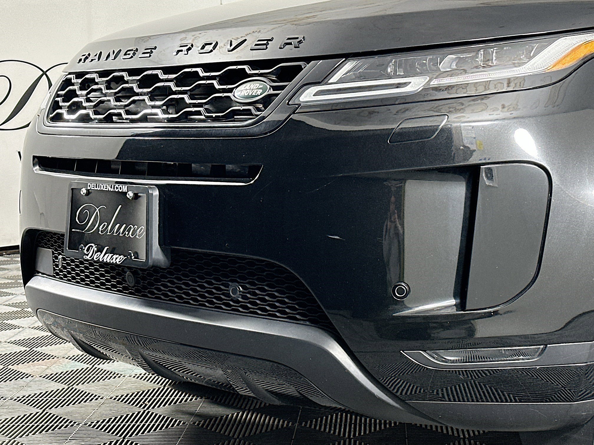 Used 2023 Land Rover Range Rover Evoque SE AWD/4WD image 31