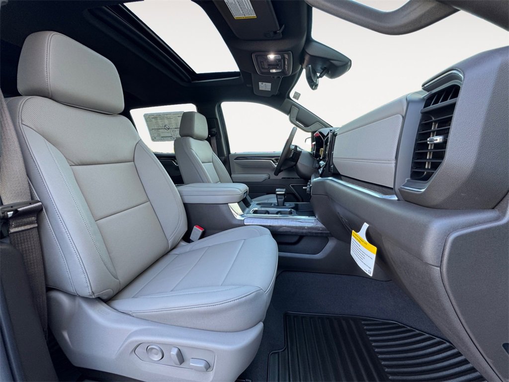 New 2026 Chevrolet Silverado 1500 LTZ w/ Technology Package image 15