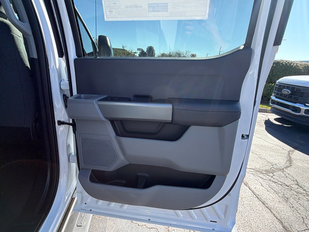 New 2027 Ford F350 XL w/ STX Appearance Package AWD/4WD image 33