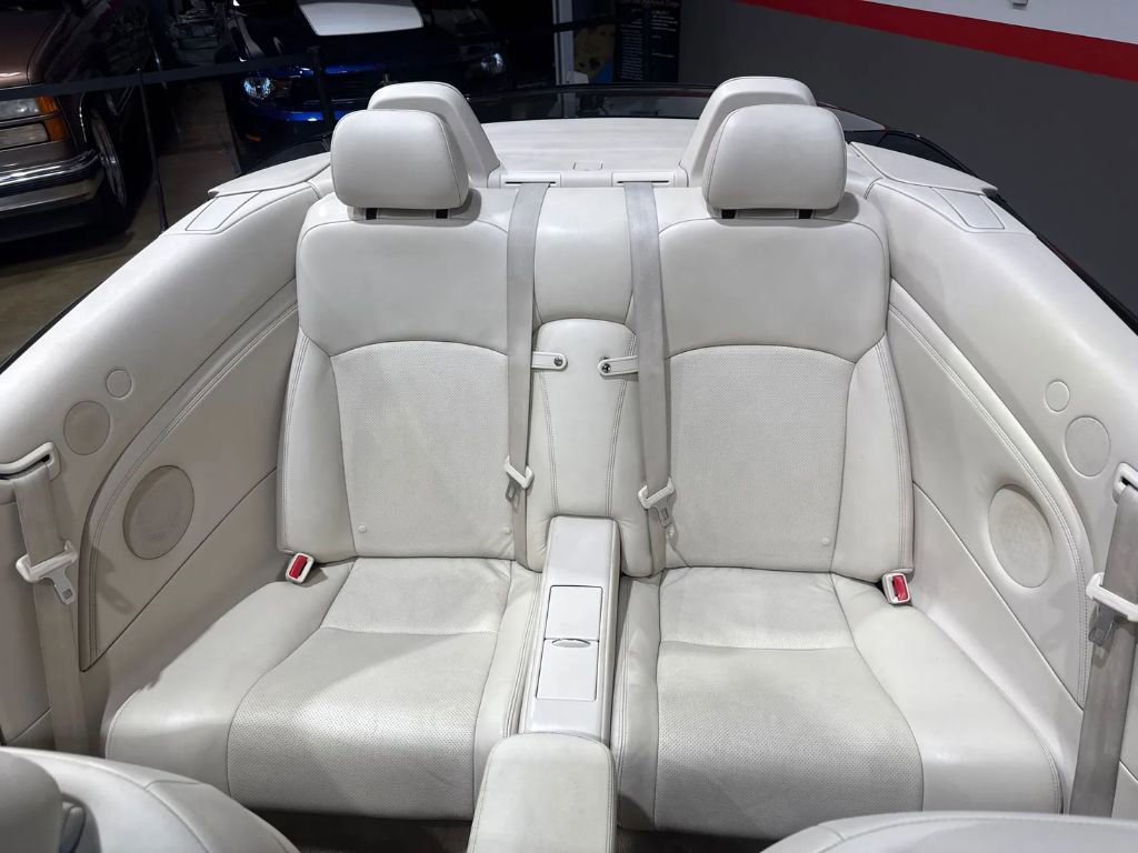 Used 2010 Lexus IS 250C image 13