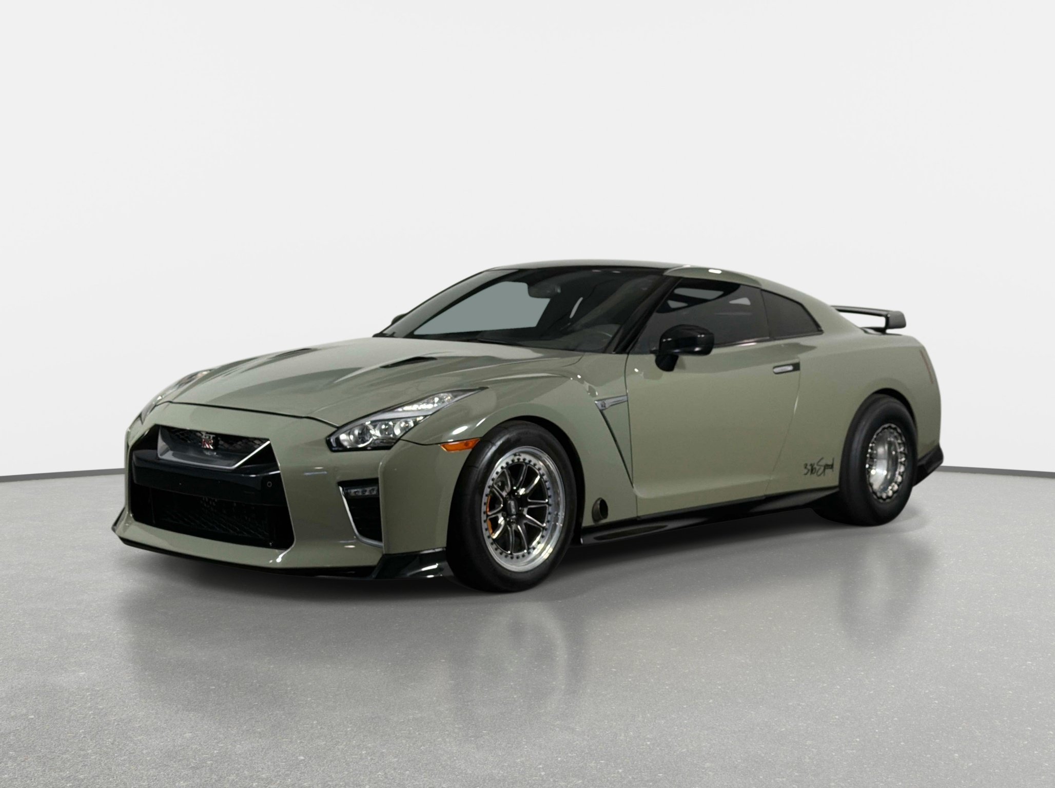 Used 2021 Nissan GT-R Premium AWD/4WD image 19