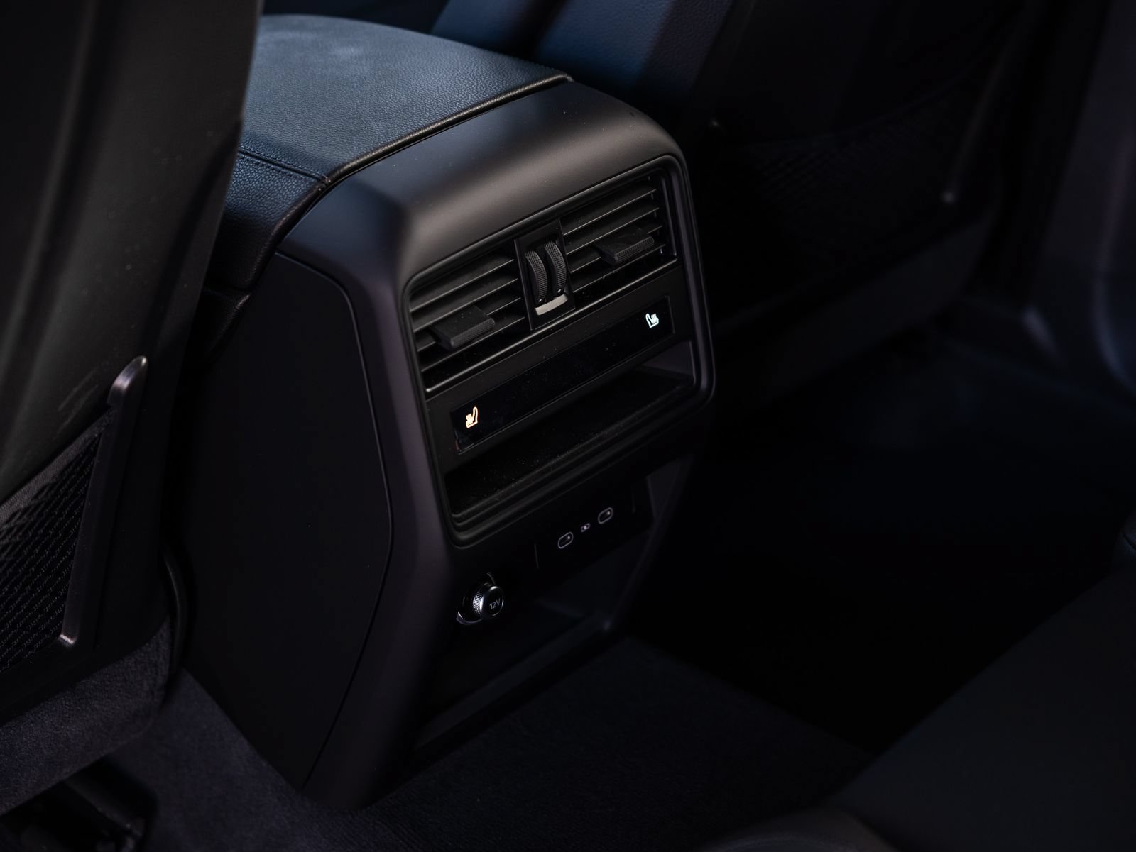 New 2026 Porsche Cayenne S AWD/4WD image 34