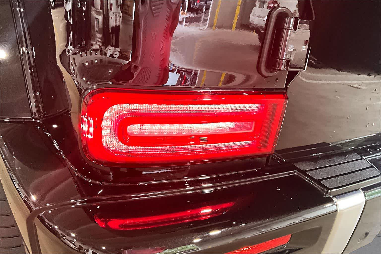 Certified 2025 Mercedes-Benz G 580 w/ EQ Technology image 27