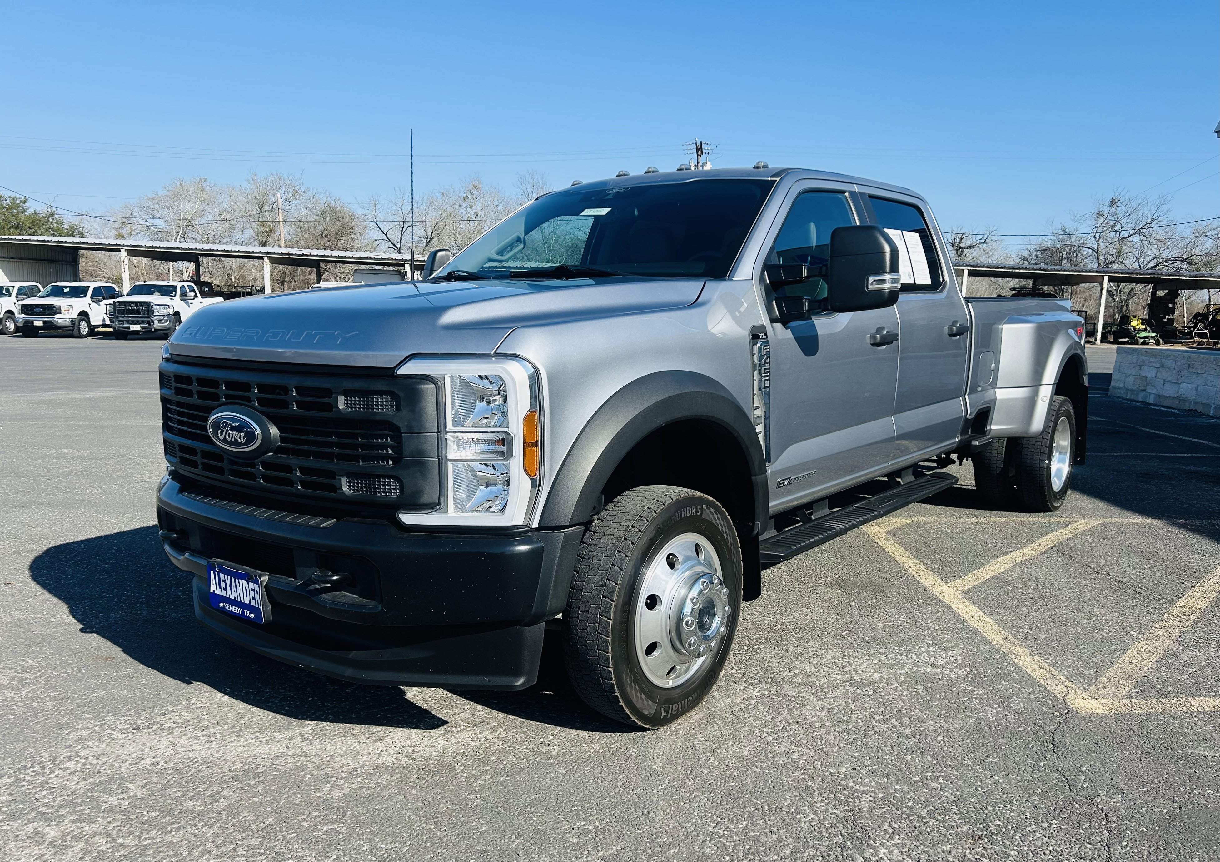 Used 2024 Ford F450 XL w/ XL Driver Assist Package AWD/4WD image 4