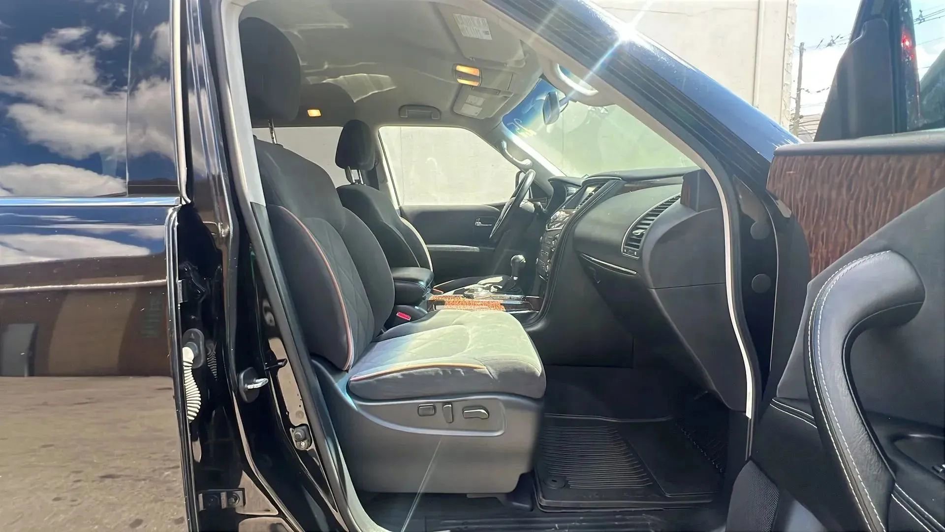 Used 2017 Nissan Armada SV w/ Driver Package image 33