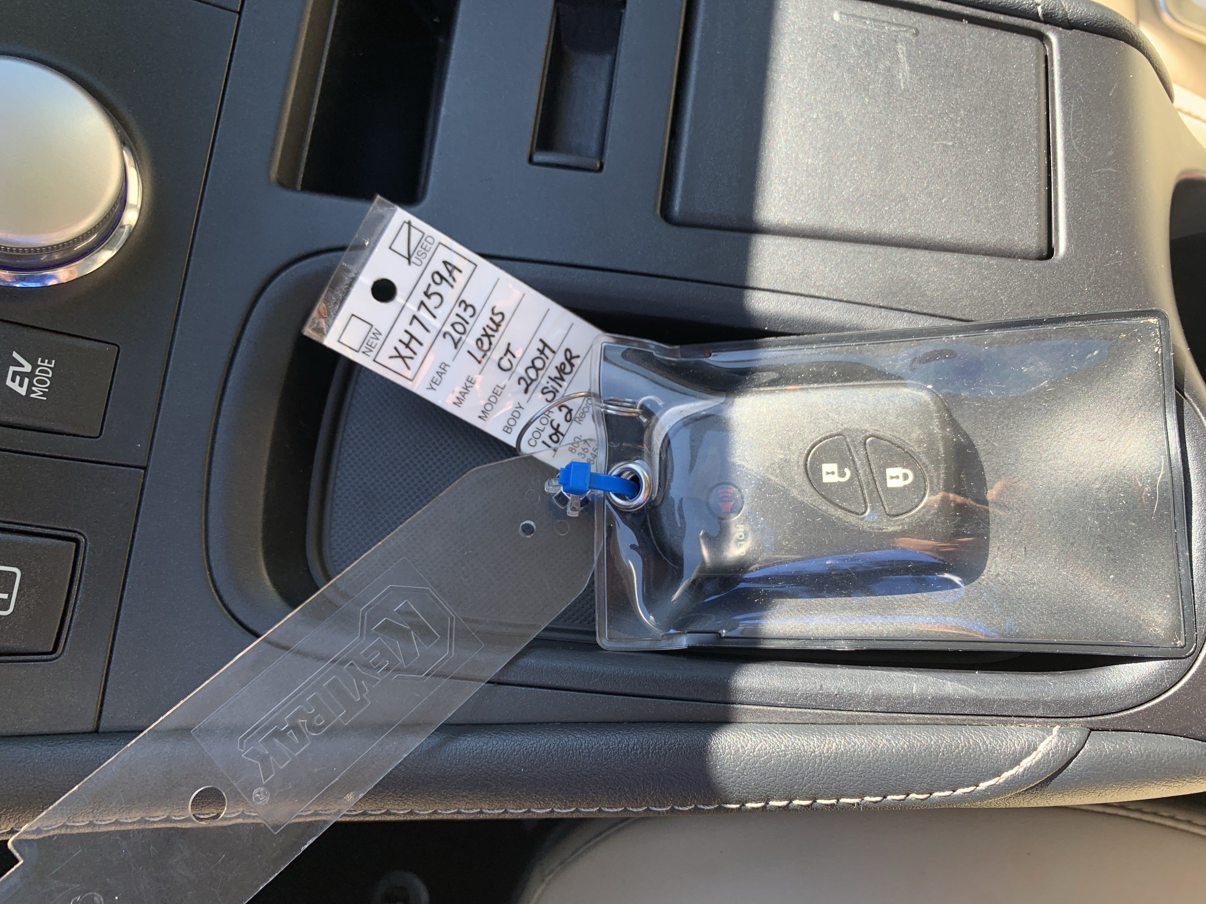 Used 2013 Lexus CT 200h FWD image 37