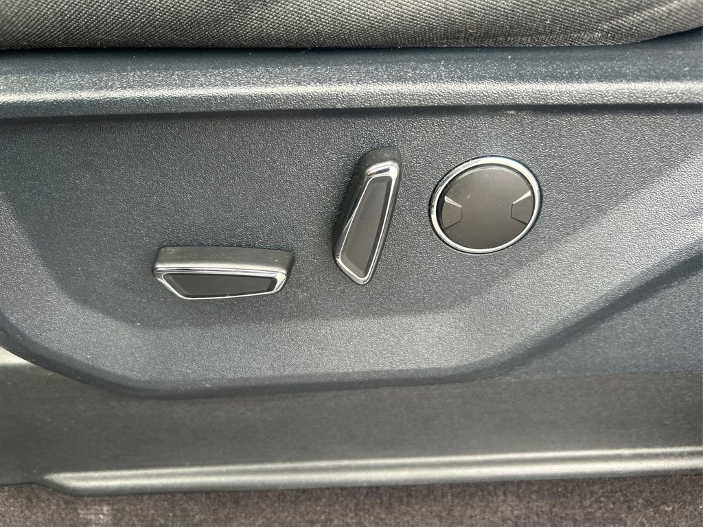 Used 2021 Ford F150 XLT w/ Equipment Group 302A High image 16