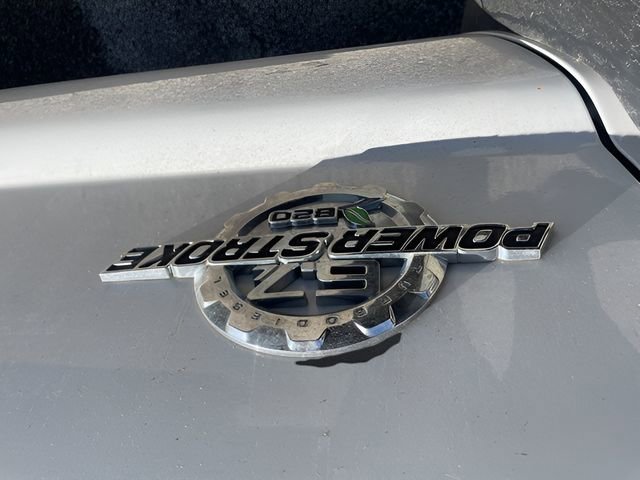 Used 2013 Ford F550 4x4 SuperCab Super Duty w/ Payload Upgrade Pkg image 7