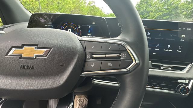 Used 2025 Chevrolet Equinox LT AWD/4WD image 19