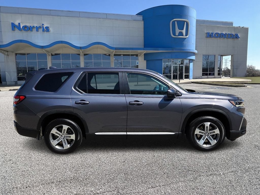 Used 2025 Honda Pilot EX-L image 5