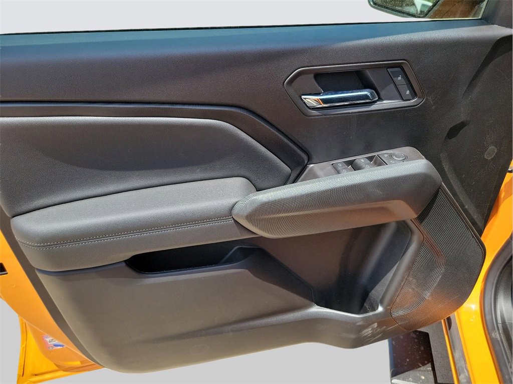 New 2025 Chevrolet Colorado LT w/ LT Convenience Package image 18