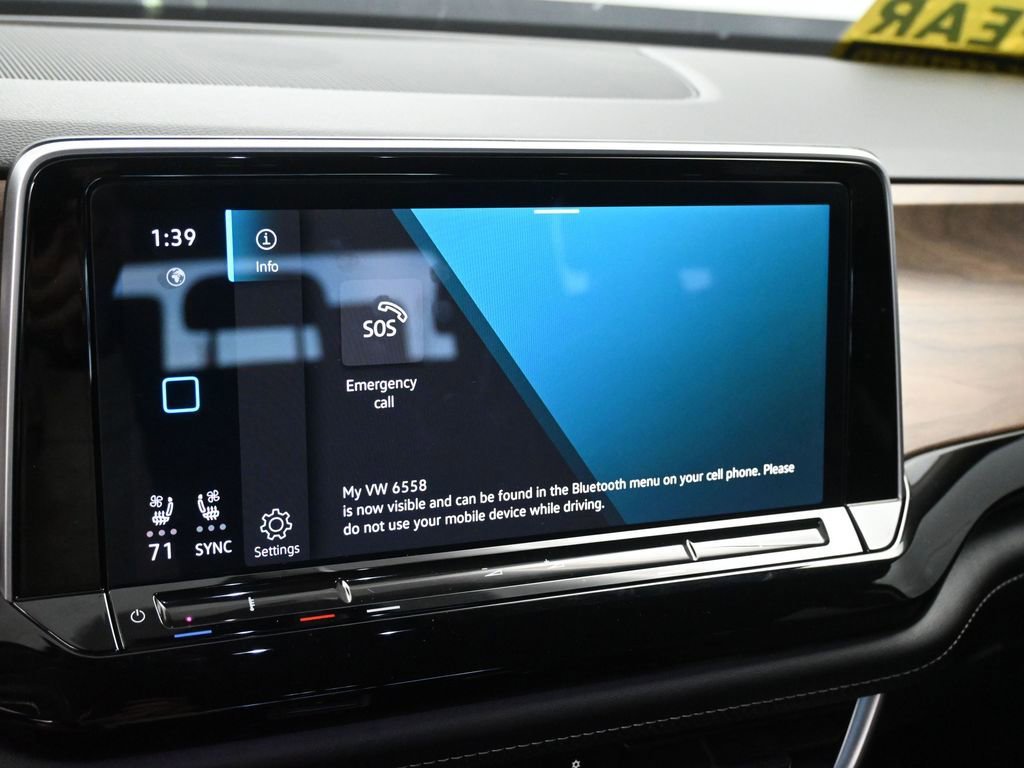 Used 2024 Volkswagen Atlas SE image 28