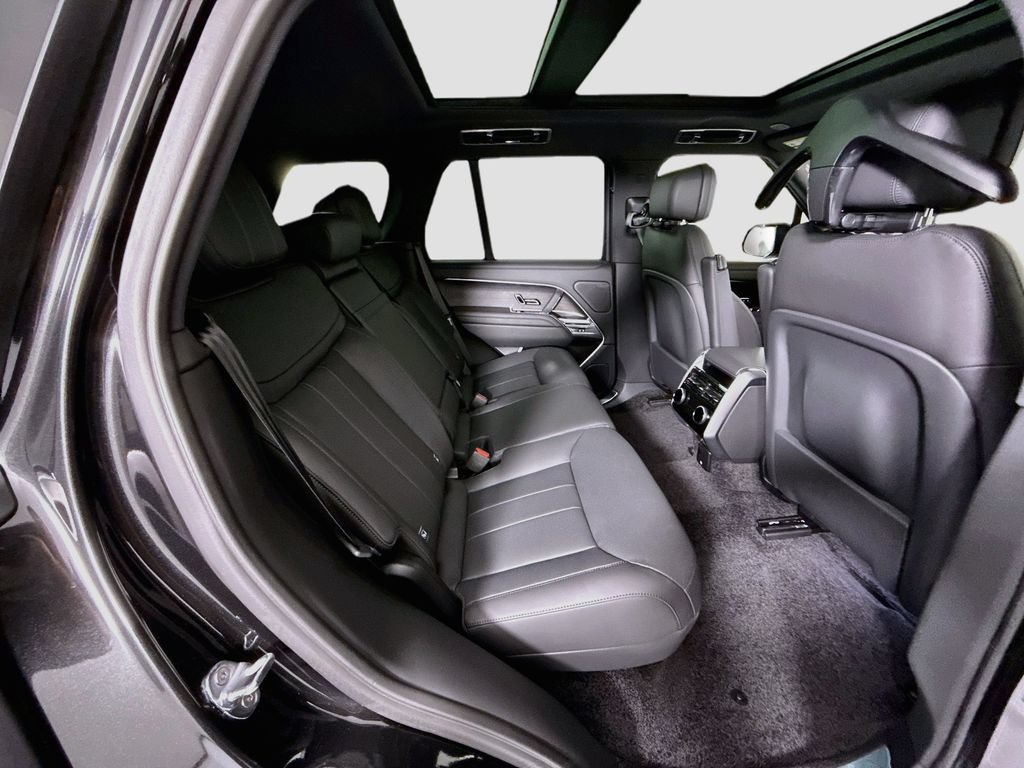 New 2026 Land Rover Range Rover SE AWD/4WD image 24