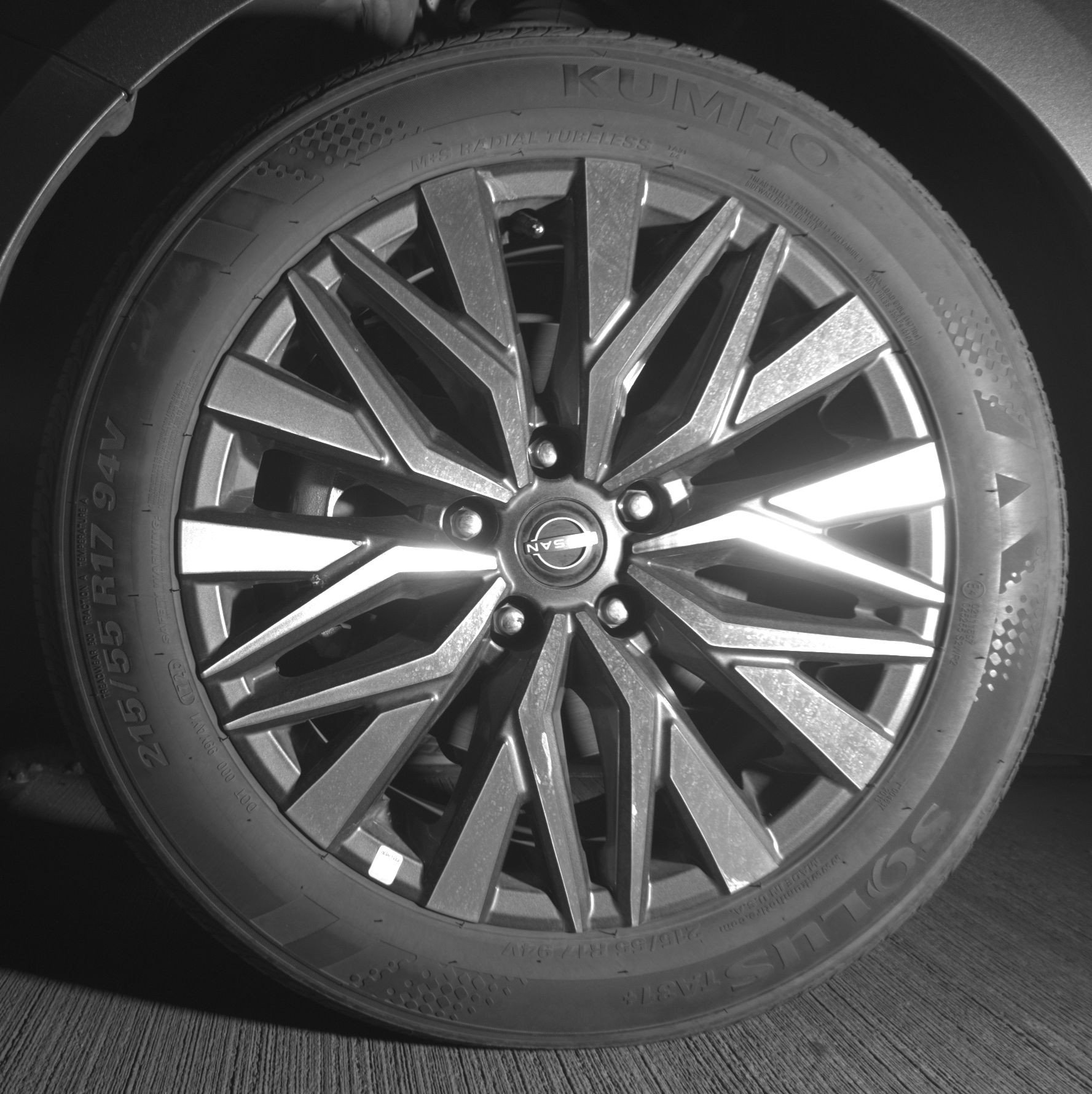 Used 2025 Nissan Altima 2.5 SV FWD image 12