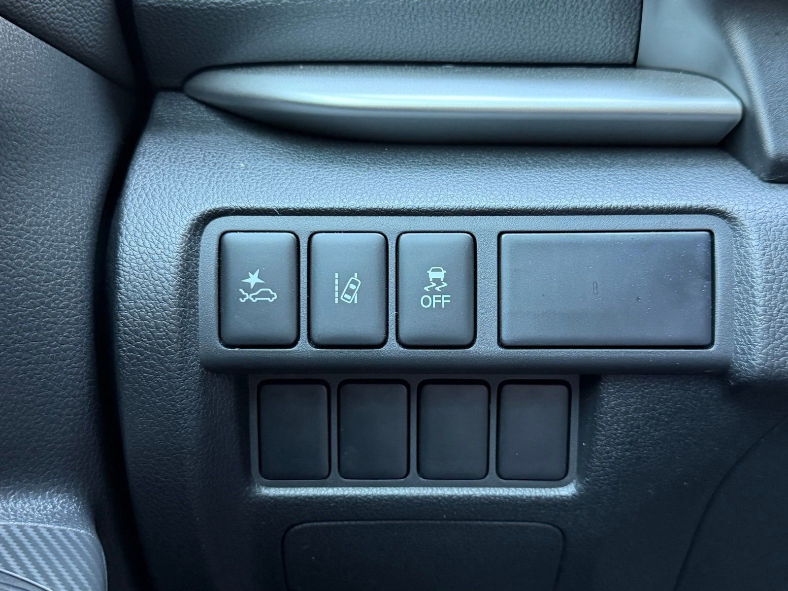 Used 2022 Mitsubishi Eclipse Cross ES image 19