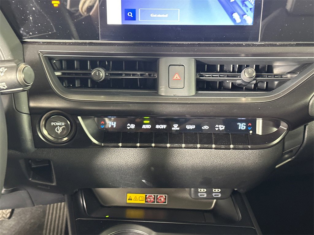 Used 2025 Lexus UX 300h FWD image 30