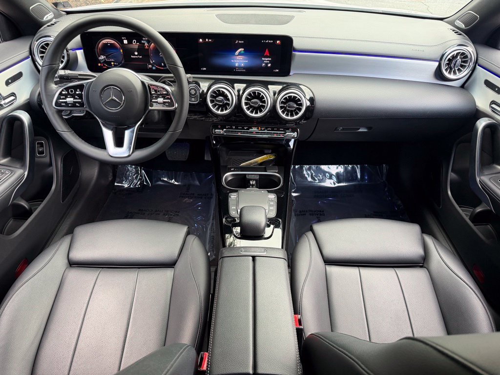 Used 2023 Mercedes-Benz CLA 250 w/ Premium Package image 39