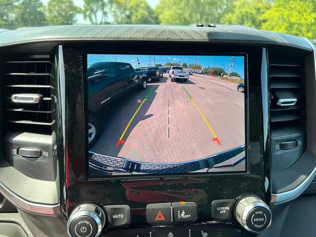 New 2025 RAM 1500 4x4 Crew Cab image 18