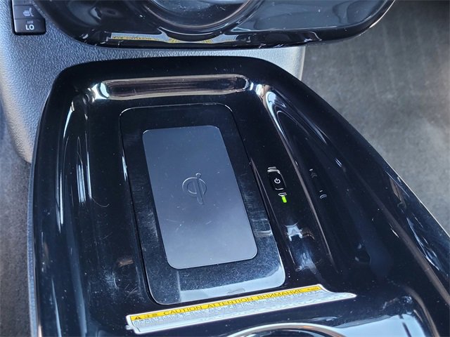 Used 2019 Toyota Prius Prime Advanced image 22