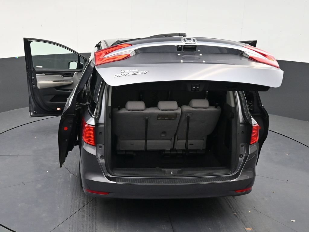 Used 2018 Honda Odyssey EX image 32